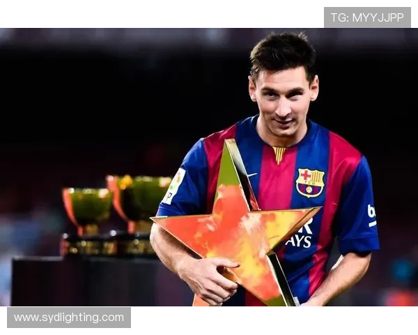 梅西的足球天赋与个人魅力全解析,探寻这位传奇球星的独特特征与影响力 梅西的足球天赋与个人魅力全解析,探寻这位传奇球星的独特特征与影响力