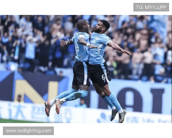 与足球明星面对面采访那些你不知道的故事与瞬间 与足球明星面对面采访那些你不知道的故事与瞬间